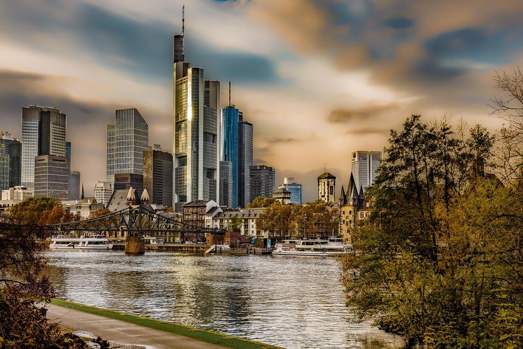 Mercure Frankfurt City Messe Франкфурт-на-Майне Экстерьер фото